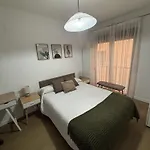 San Jeronimo 18 דירה